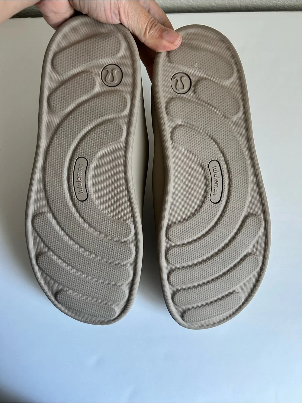 Lululemon Women's SwayDay Mule - Picture 7 of 14